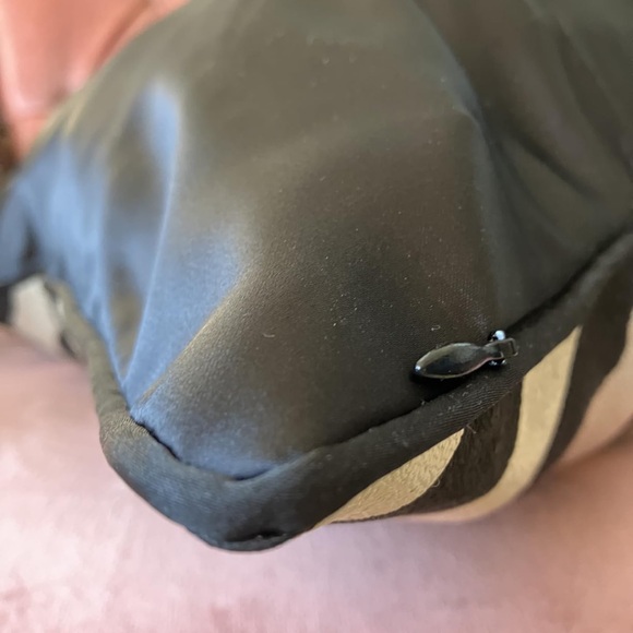 ๐ ZG Style Zebra Animal Print Pillow Cover Euro Square 20โ - Picture 6 of 12